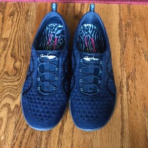 Skechers Fortune Knit Shoes in Navy
